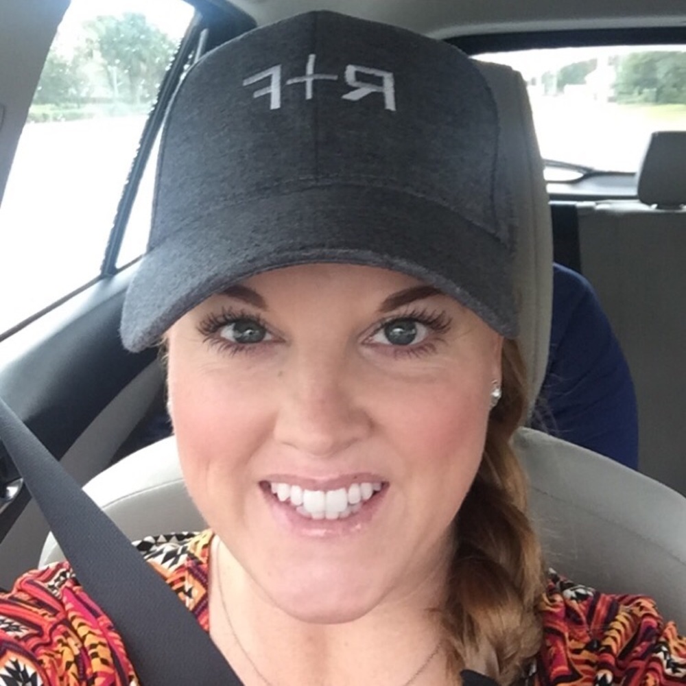 Meet your Posher, Lindsay